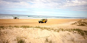Teewah Beach Camping – 4x4 Campsite in Queensland Australia / DownThunder