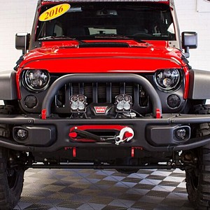 Picture of 10th Anniversary Style Front Winch Bull Bar with U bar