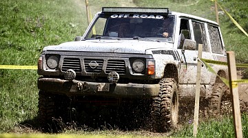 Picture of a Nissan Patrol GU  1998