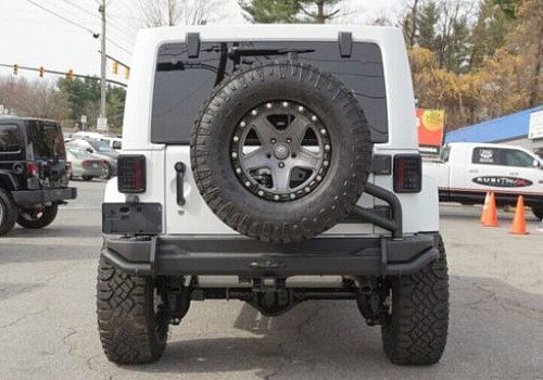 Photo of AEV Style Steel Rear Bumper Bar With Spare Wheel Carrier 