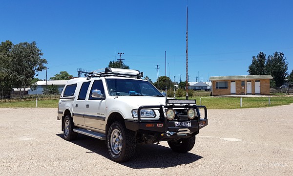 Picture of Holden Rodeo Sports 3.2L Petrol Dual Cab 2002