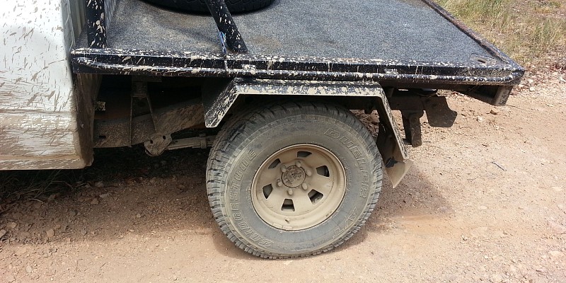 Toyota Hilux Space Cab, 3RZ 1999 Off-Road Photo