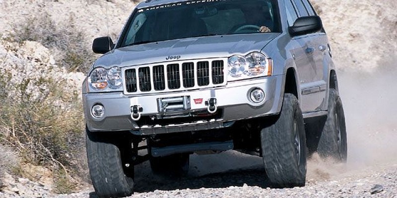 Jeep Cherokee Limited 2005 Off-Road Photo
